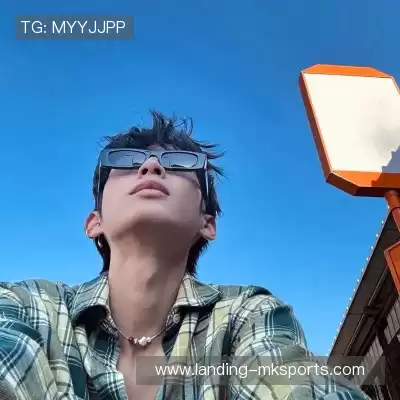 孟含